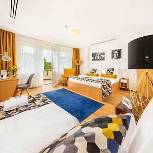 Exclusive Triple Room